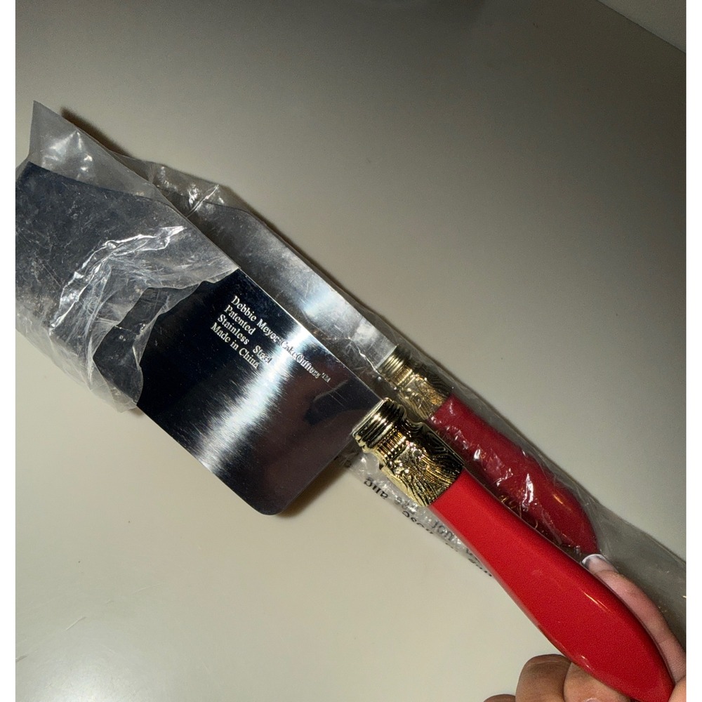 Debbie Meyer CakeCutters Stainless Steel Red Gold Patented Cake Slicer Server - Picture 3 of 5